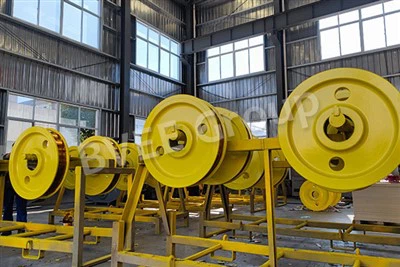 Колело за резервни части на пристанищен кран